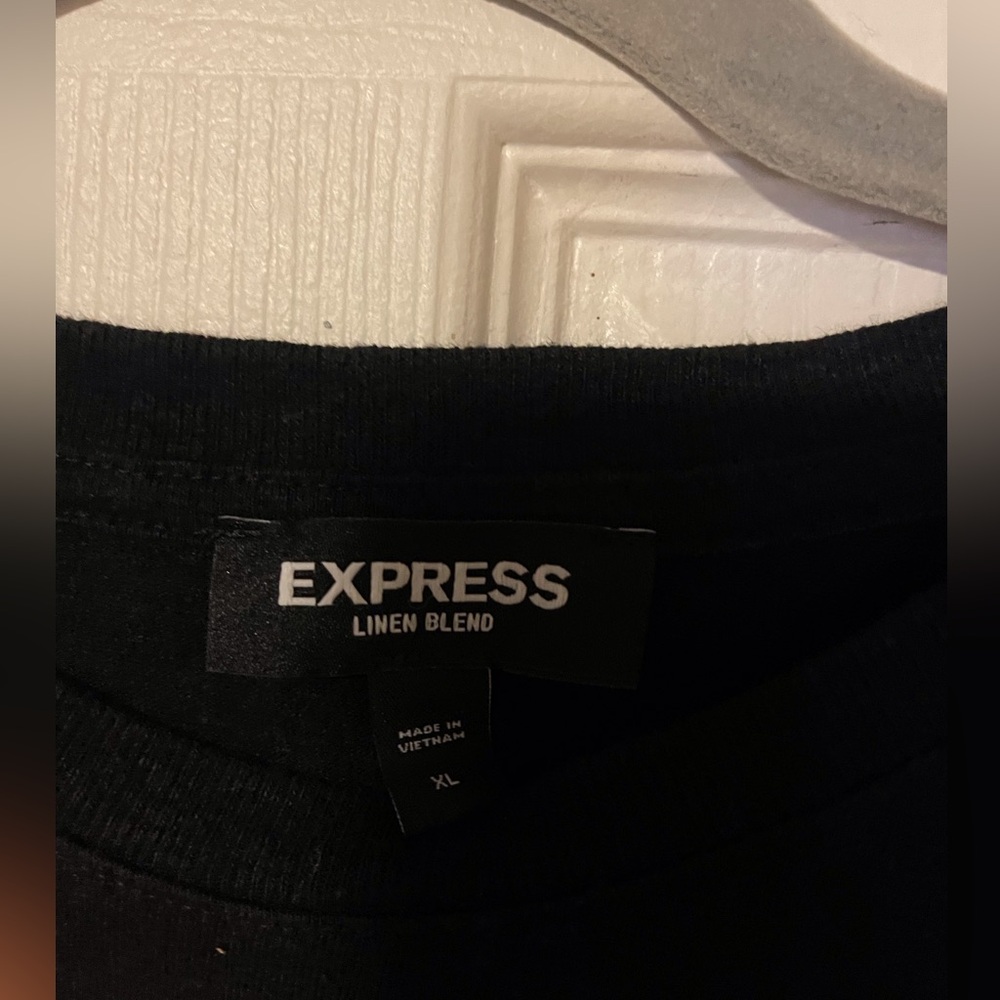 Express basic men black tee - Picture 3 of 3